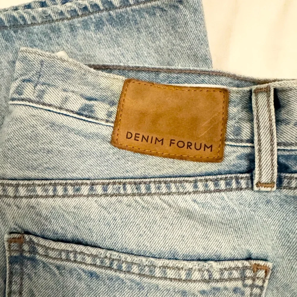 Denim Forum Light Blue High-Rise Wide Leg Jeans - Picture 6 of 12